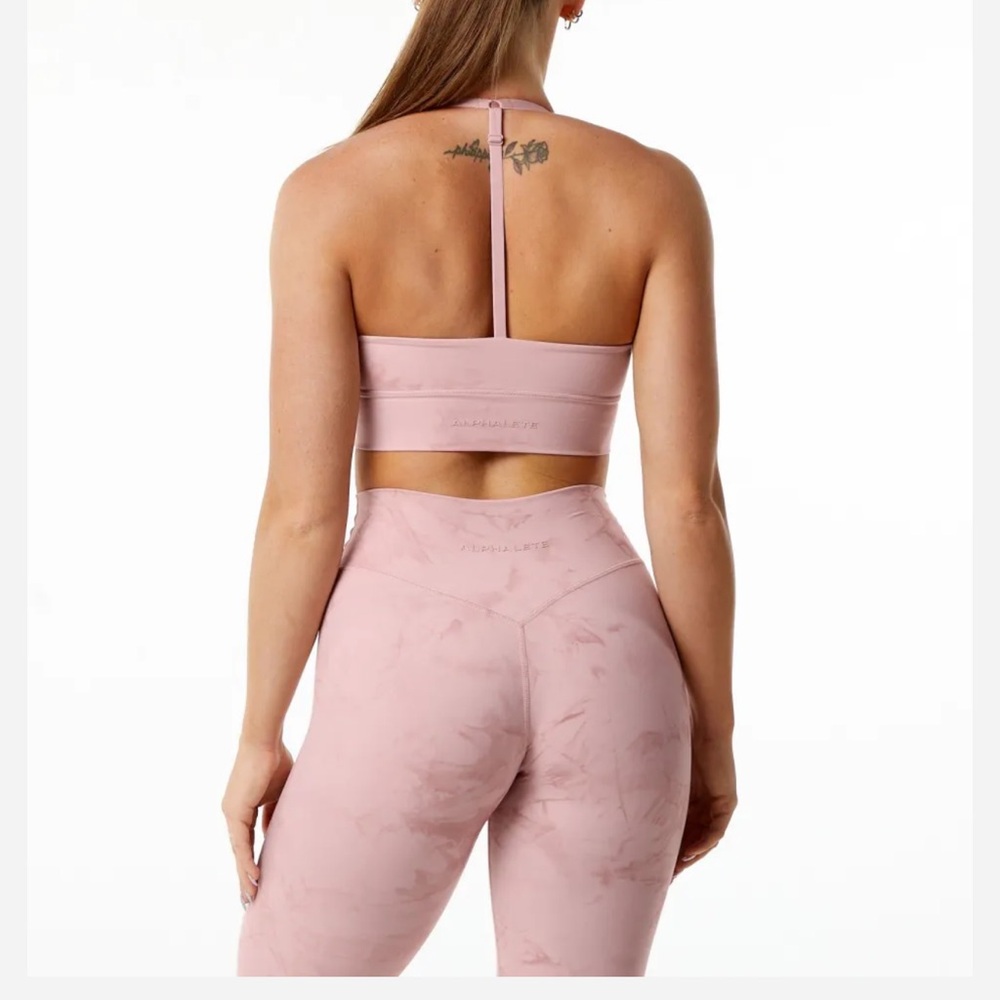 Alphalete Alphalux Bra Pink
